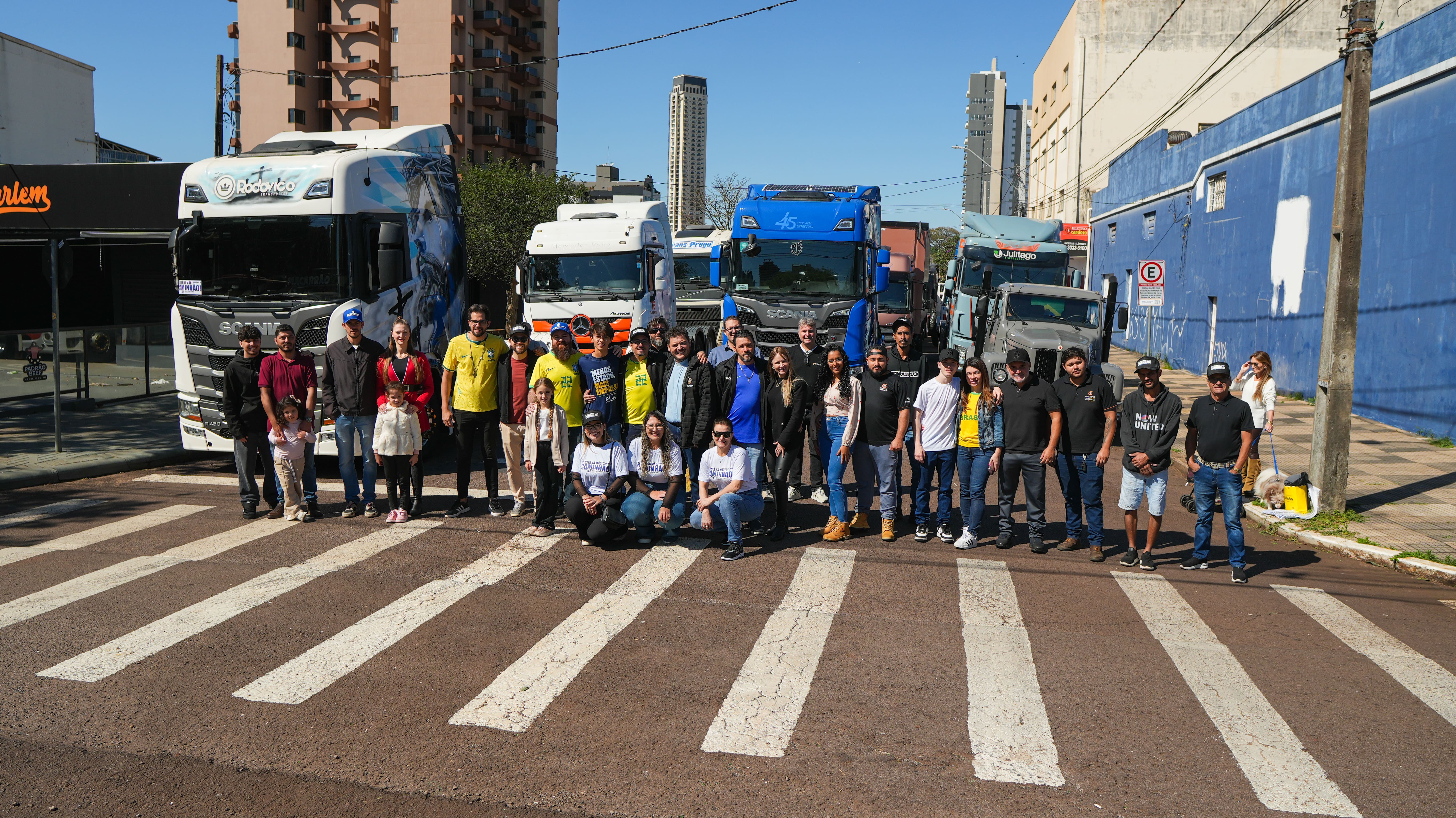 SINTROPAR realiza tradicional Desfile de Caminhões e valoriza força do transporte no Oeste do Paraná